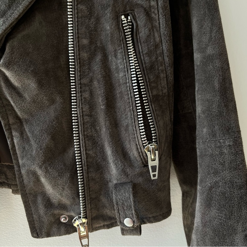 ⚡️MUST GO free shipping! BLANKNYC 100% Leather Suede Moto Jacket - XS - Brown - Picture 4 of 13